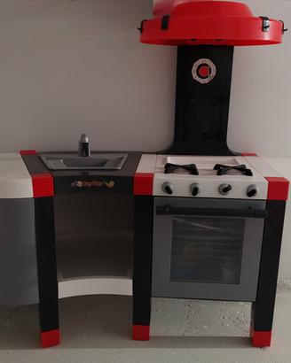 Cucina Baby Chef Smoby con accessori. Come nuova! 