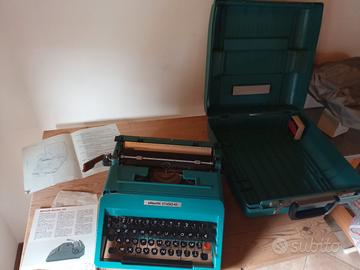 Macchina da scrivere 