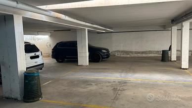 Posti auto coperti e cantine - P.zza Repubblica