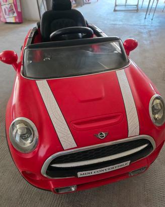 Auto elettrica per bambini Mini convertible