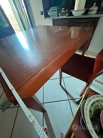 Tavolo in legno - Sconto per ritiro immediato