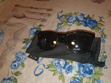 oakley frogskins LX polarized