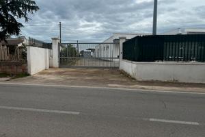 Capannone Artigianale o uso deposito