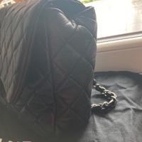 Borsa Chanel Timeless nera