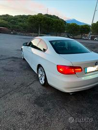 BMW SERIE 3 splendente