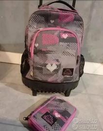 zaino e asttuccio scuola kappa