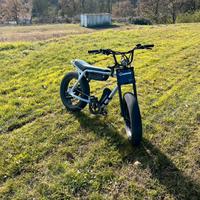 Super 73 Z-miami con acceleratore