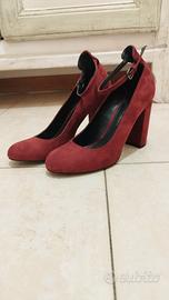 décolleté bordeaux 