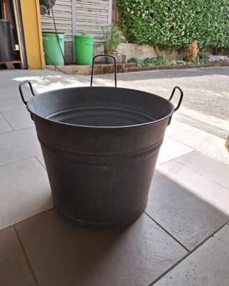 Mastella Antica in Zinco con Manici – Arredo Rusti