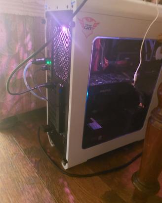 300 sollo oggi PC gaming Ful set