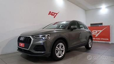 Audi Q3 2.0 35 TDI S Tronic Business #NAVI#CA...