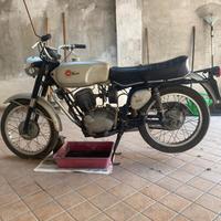 Gilera 124 5V