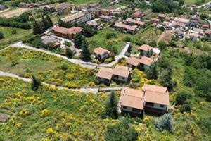 Stabile a Pignola, Località Pantano