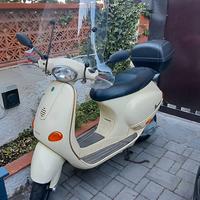 Piaggio Vespa 50 ET2 - 1997