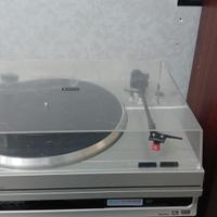 Giradischi Sanyo T220 