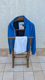 Appoggia abiti in legno