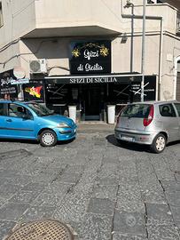 02 Catania bottega mq 100 tre vetrine (Picanello)