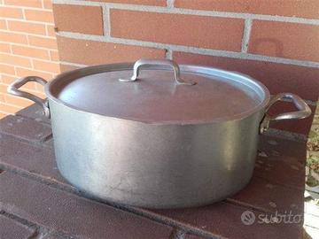 Pentola ovale in alluminio