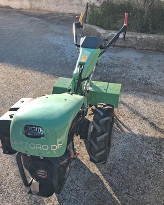 Motocoltivatore Lampacrescia castoro 
