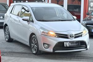 Verso 1.6 D-4D Style 7 posti-unipro-rate-garanzia