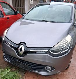 RENAULT CLIO 900 TCE