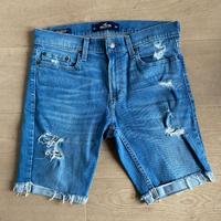 Shorts uomo jeans Hollister, taglia W30.