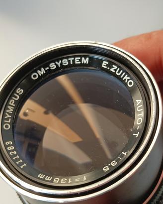 teleobiettivo Olympus OM zuiko 135mm