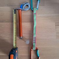 Petzl vite da ghiaccio 17 cm e rinvio lungo