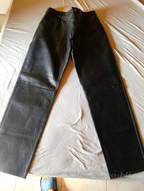 pantaloni in pelle 