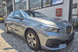 Bmw 116d 5p. CAMBIO AUTOMATICO OK NEOPATENTATI