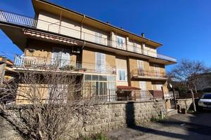 4 LOCALI A VALLERANO