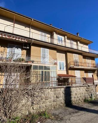 4 LOCALI A VALLERANO