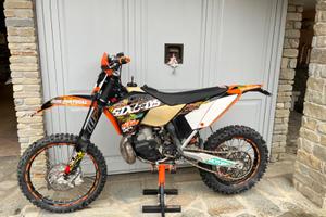 KTM 300 exc six days 2t 2010