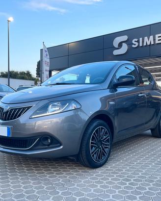 Lancia Ypsilon 1.0 FireFly 5 porte S&S Hybrid Gold