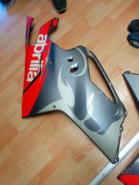 carene dx sx Aprilia RSV 1000 anno 2005