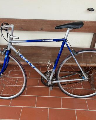 Bici da corsa GIANT