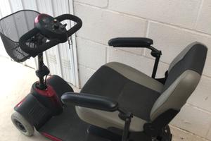 Scooter elettrico per disabili