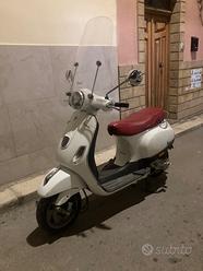 Vendo Vespa Piaggio Vespa 50 Lx Usata Cerco Vespa Vespa Hp 50