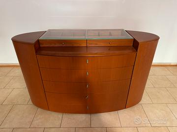 Cassettiera e comodini la Falegnami