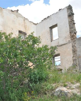 ALTOFONTE: TERRENO CON RUDERE MQ 1440