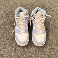 Nike Dunk bianche e azzurre