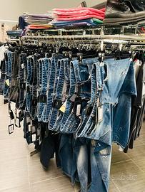 STOCK ABBIGLIAMNENTO FIRMATO UOMO  DSQUARD2