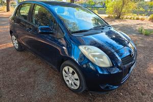 Toyota Yaris 1.0 BENZINA 5 PORTE SOL