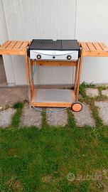 BARBECUE A GAS + CARRELLO IN LEGNO come nuovo