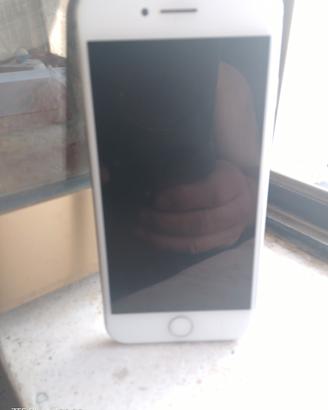 iPhone 7 128gb.
