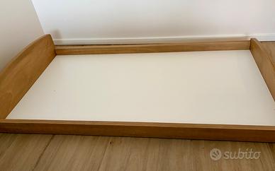 Letto Montessoriano in legno (con materasso)