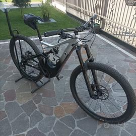 Specialized E-bike turbo levo