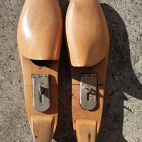 forme da calzolaio in legno anni 50 
