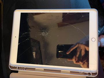 iPad 8 2020 32 gb con scatolo schermo non original