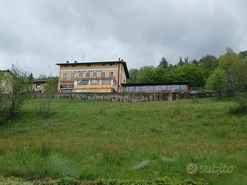 Fabbricato adibito a ristorante albergo 1000mq